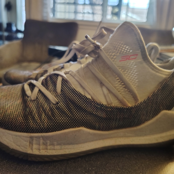 Under Armour Gray and White Sneakers - Picture 2 of 5